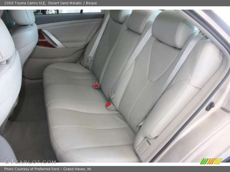 Desert Sand Metallic / Bisque 2009 Toyota Camry XLE