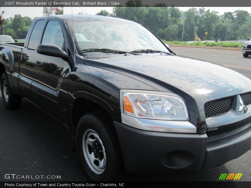 Brilliant Black / Slate 2007 Mitsubishi Raider LS Extended Cab