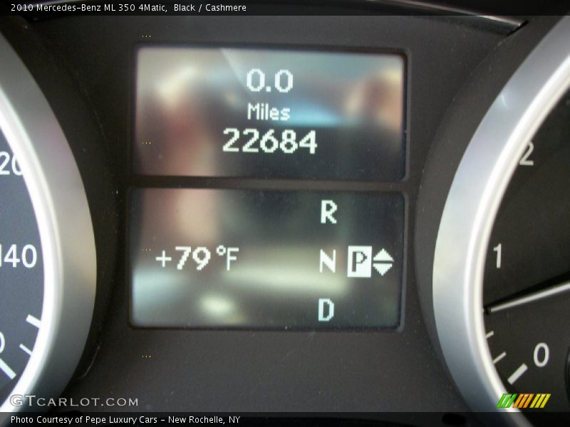 Black / Cashmere 2010 Mercedes-Benz ML 350 4Matic
