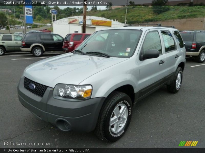 Silver Metallic / Medium/Dark Flint Grey 2005 Ford Escape XLS 4WD