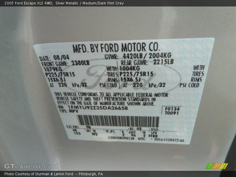 Silver Metallic / Medium/Dark Flint Grey 2005 Ford Escape XLS 4WD