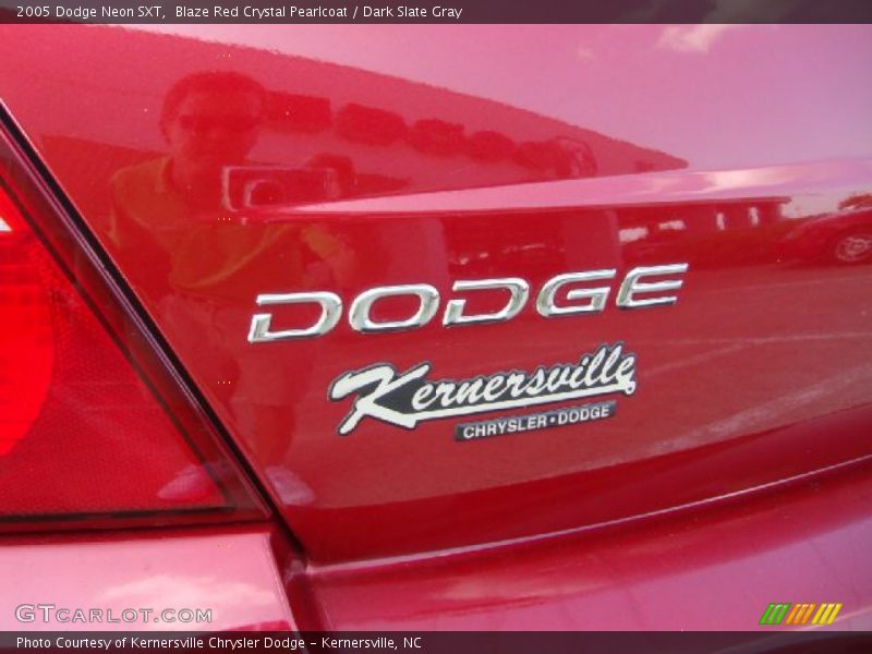 Blaze Red Crystal Pearlcoat / Dark Slate Gray 2005 Dodge Neon SXT