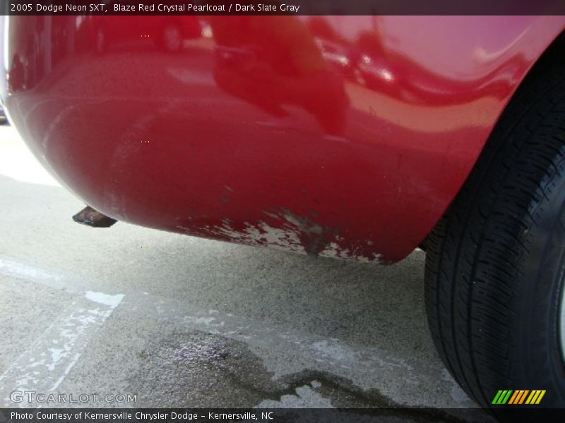 Blaze Red Crystal Pearlcoat / Dark Slate Gray 2005 Dodge Neon SXT