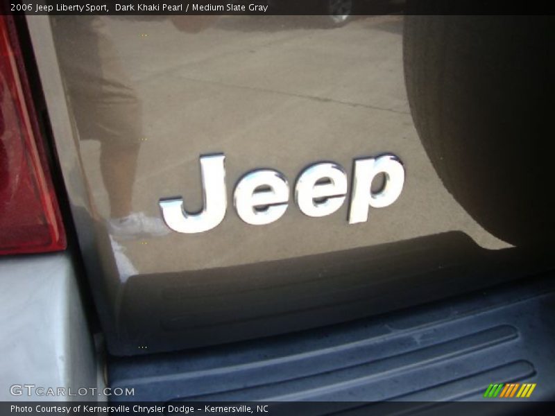 Dark Khaki Pearl / Medium Slate Gray 2006 Jeep Liberty Sport