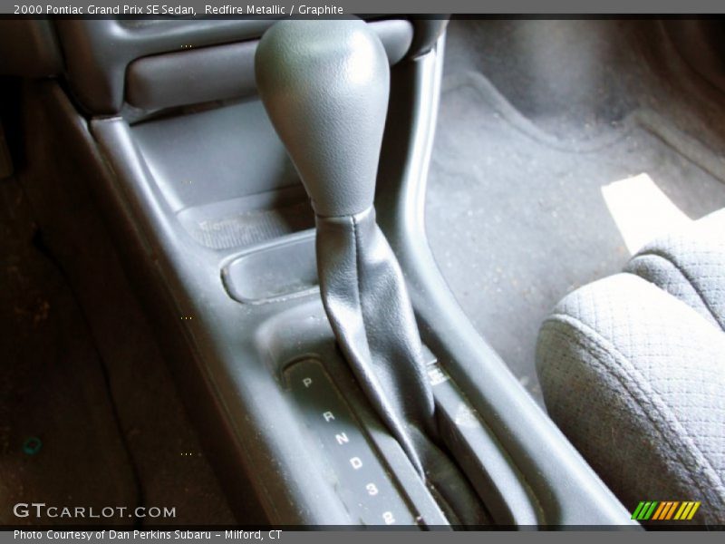 Redfire Metallic / Graphite 2000 Pontiac Grand Prix SE Sedan
