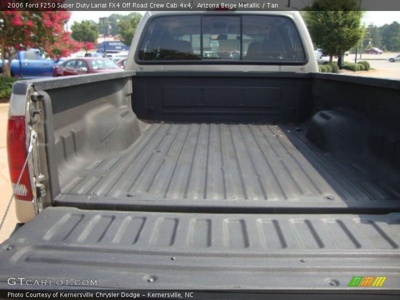 Arizona Beige Metallic / Tan 2006 Ford F250 Super Duty Lariat FX4 Off Road Crew Cab 4x4