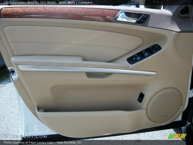 Arctic White / Cashmere 2009 Mercedes-Benz ML 350 4Matic