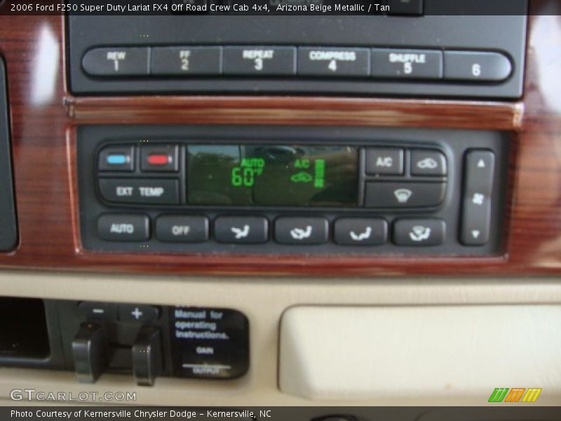 Arizona Beige Metallic / Tan 2006 Ford F250 Super Duty Lariat FX4 Off Road Crew Cab 4x4