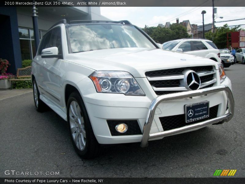 Arctic White / Almond/Black 2010 Mercedes-Benz GLK 350 4Matic