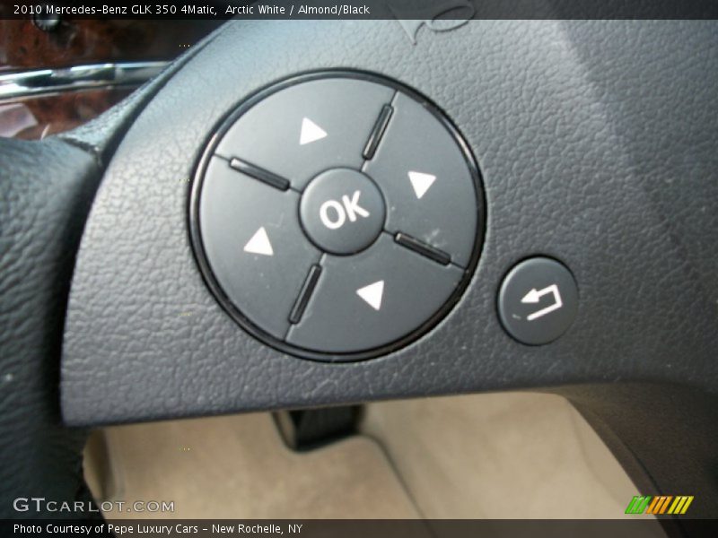 Arctic White / Almond/Black 2010 Mercedes-Benz GLK 350 4Matic