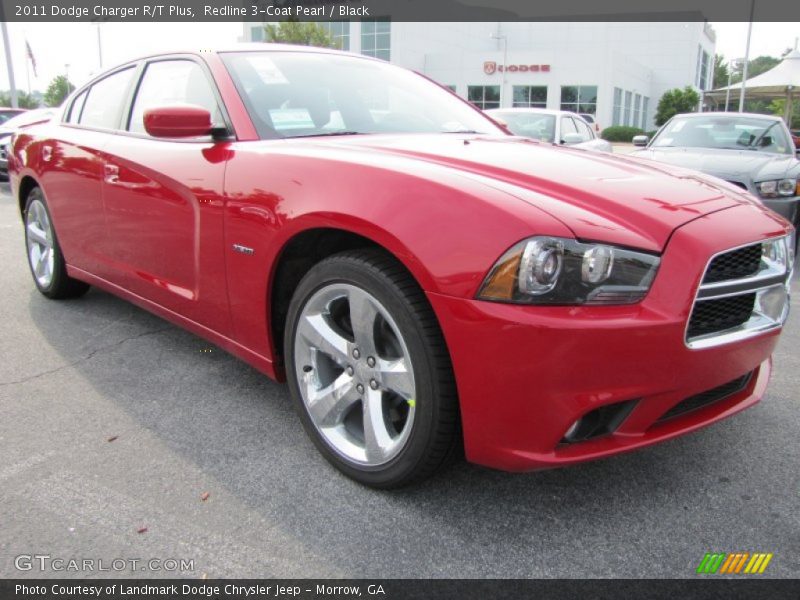 Redline 3-Coat Pearl / Black 2011 Dodge Charger R/T Plus