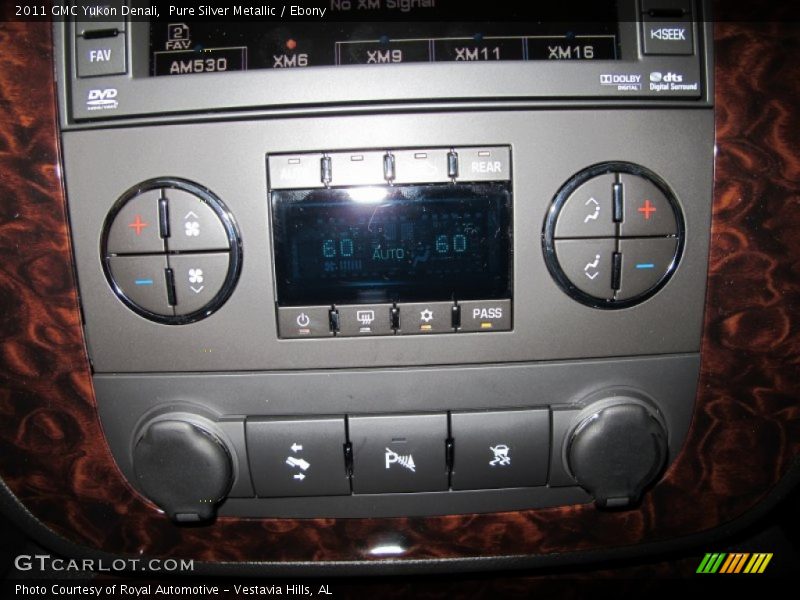 Controls of 2011 Yukon Denali