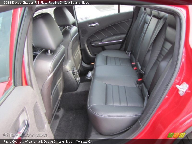 Redline 3-Coat Pearl / Black 2011 Dodge Charger R/T Plus