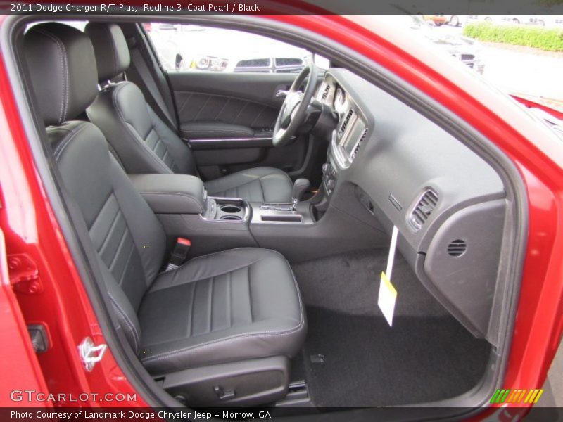 Redline 3-Coat Pearl / Black 2011 Dodge Charger R/T Plus