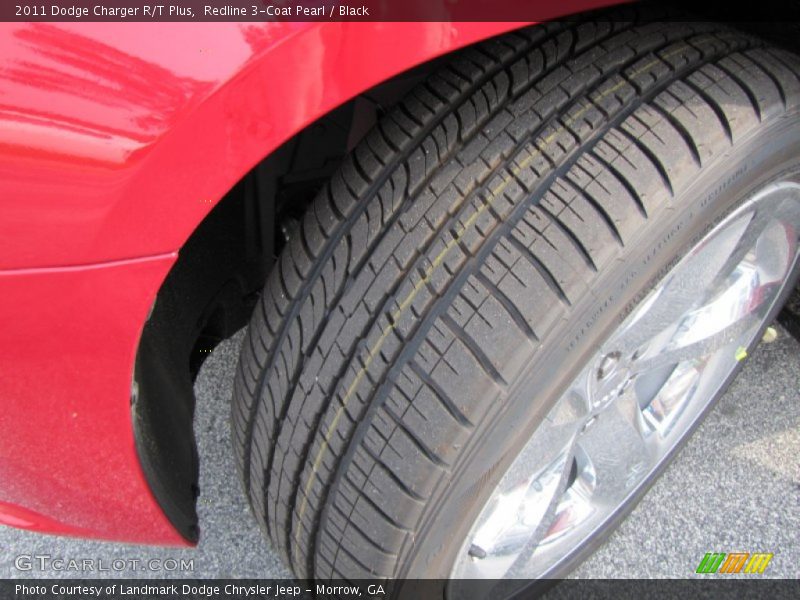 Redline 3-Coat Pearl / Black 2011 Dodge Charger R/T Plus