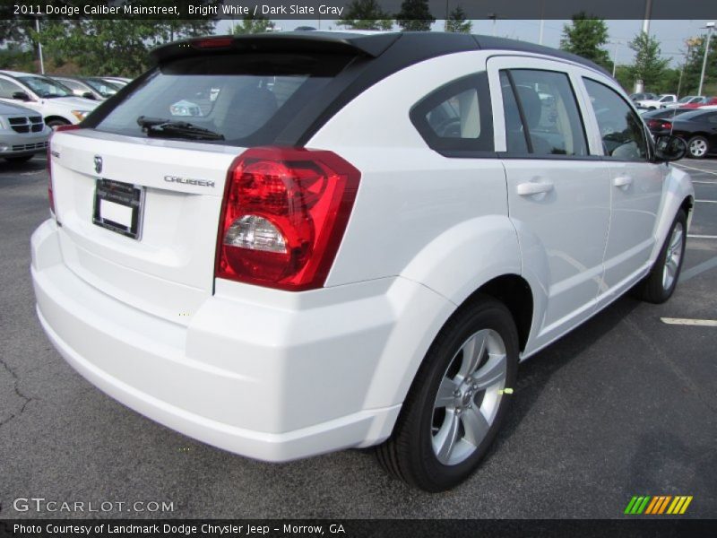 Bright White / Dark Slate Gray 2011 Dodge Caliber Mainstreet