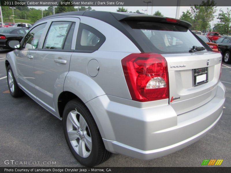 Bright Silver Metallic / Dark Slate Gray 2011 Dodge Caliber Mainstreet