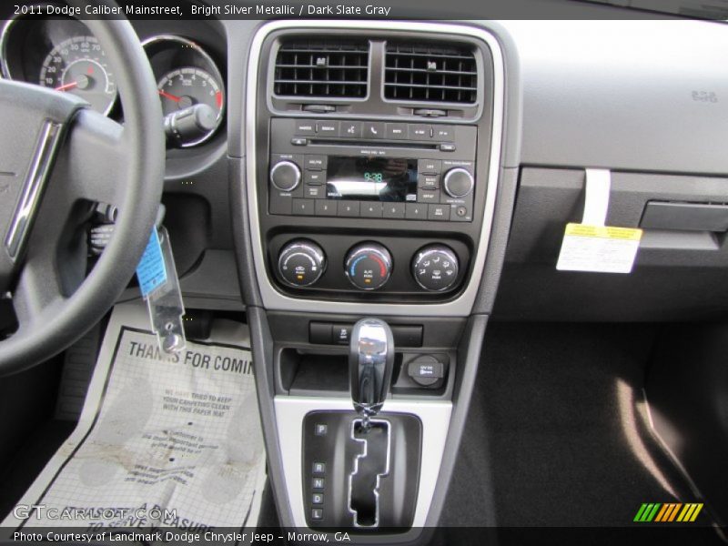 Bright Silver Metallic / Dark Slate Gray 2011 Dodge Caliber Mainstreet