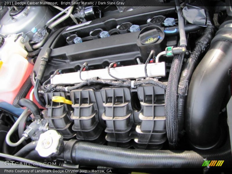 Bright Silver Metallic / Dark Slate Gray 2011 Dodge Caliber Mainstreet
