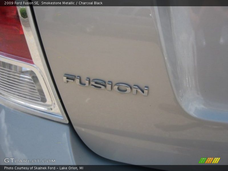Smokestone Metallic / Charcoal Black 2009 Ford Fusion SE