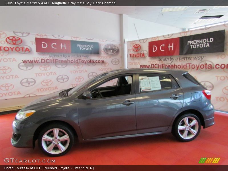 Magnetic Gray Metallic / Dark Charcoal 2009 Toyota Matrix S AWD