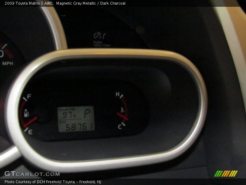 Magnetic Gray Metallic / Dark Charcoal 2009 Toyota Matrix S AWD