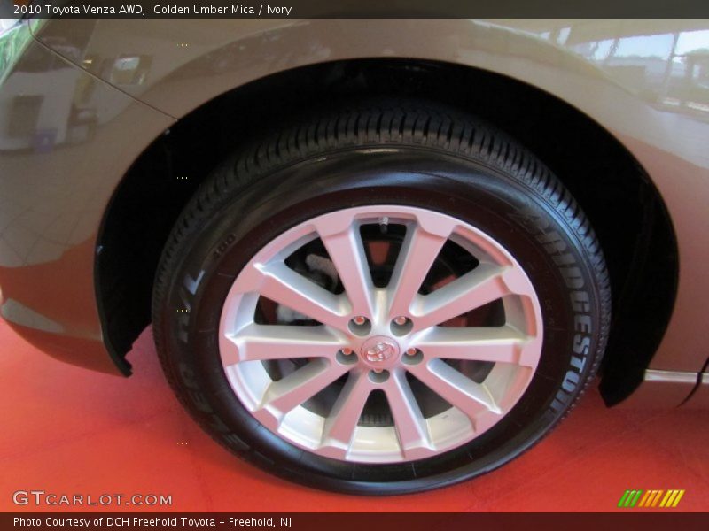 Golden Umber Mica / Ivory 2010 Toyota Venza AWD