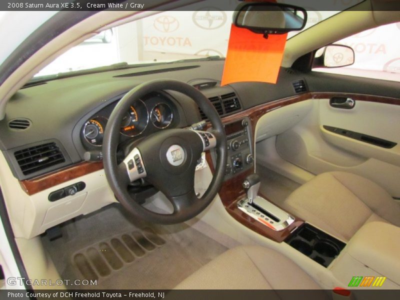 Cream White / Gray 2008 Saturn Aura XE 3.5