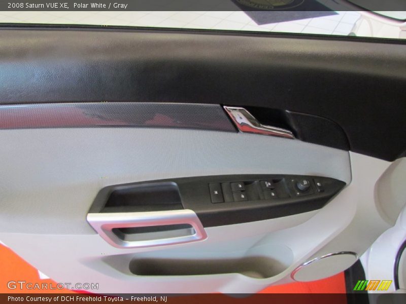 Polar White / Gray 2008 Saturn VUE XE