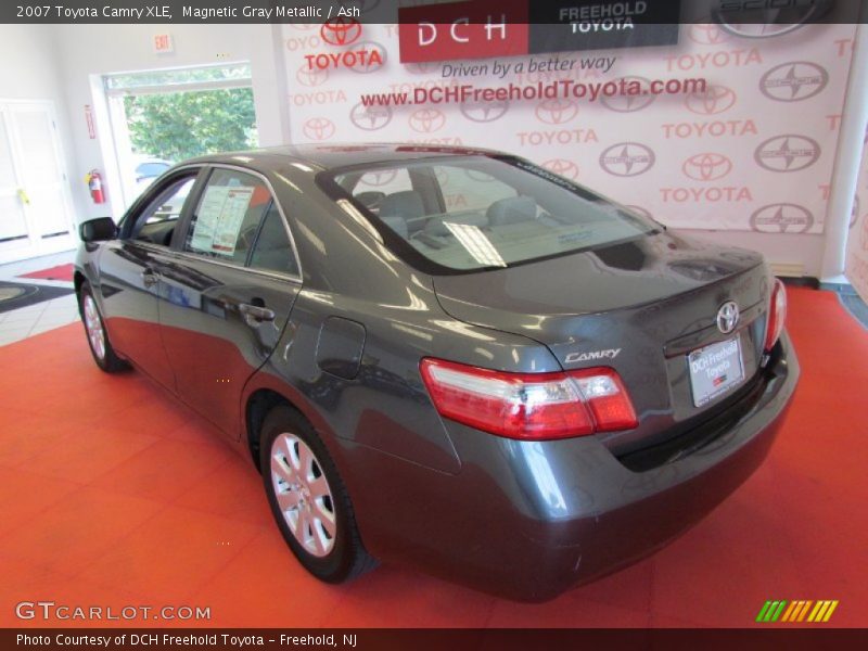 Magnetic Gray Metallic / Ash 2007 Toyota Camry XLE