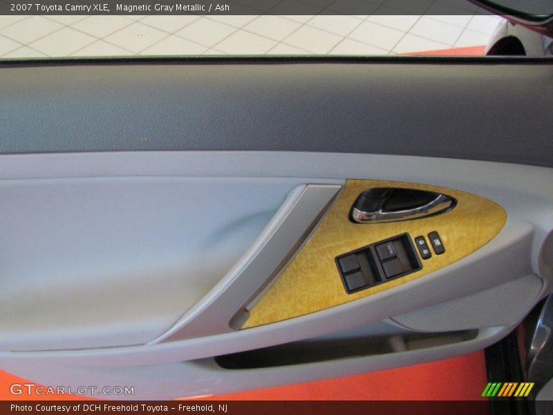 Magnetic Gray Metallic / Ash 2007 Toyota Camry XLE