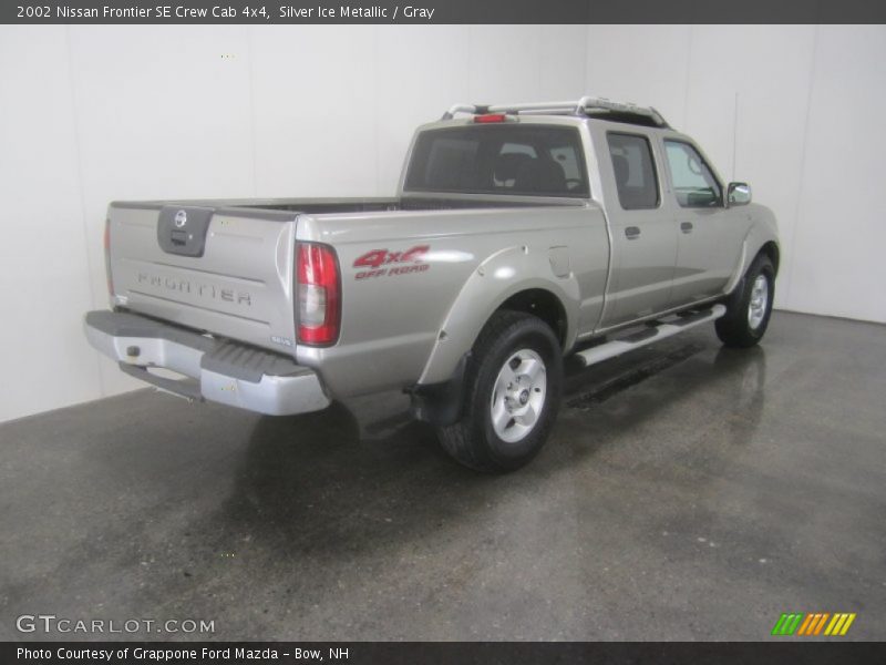 Silver Ice Metallic / Gray 2002 Nissan Frontier SE Crew Cab 4x4