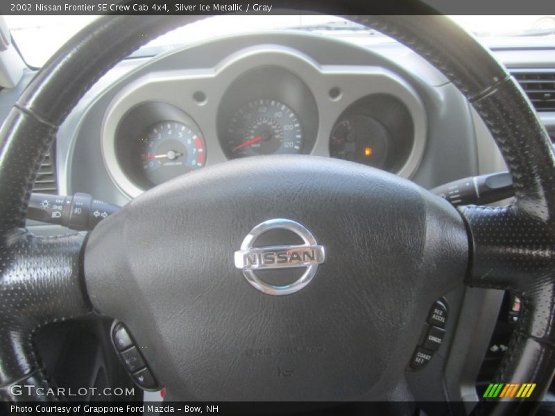 Silver Ice Metallic / Gray 2002 Nissan Frontier SE Crew Cab 4x4