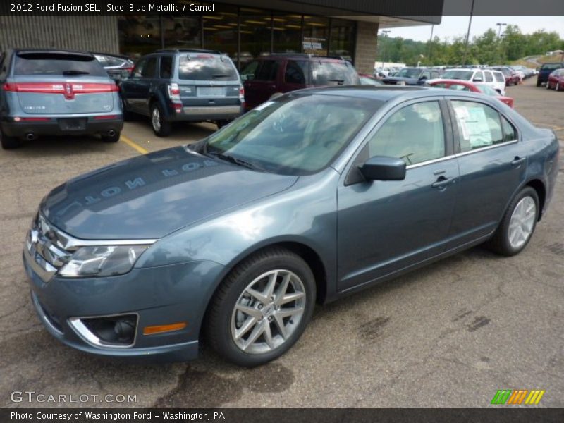 Front 3/4 View of 2012 Fusion SEL