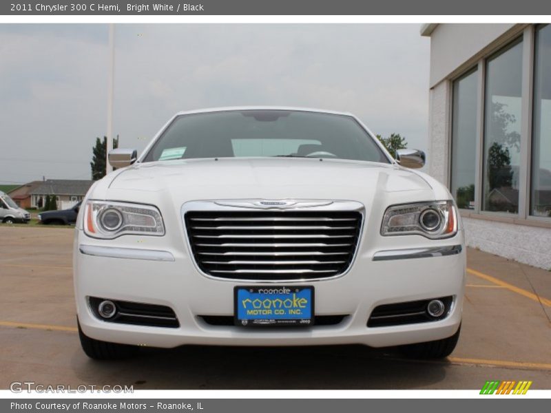 Bright White / Black 2011 Chrysler 300 C Hemi