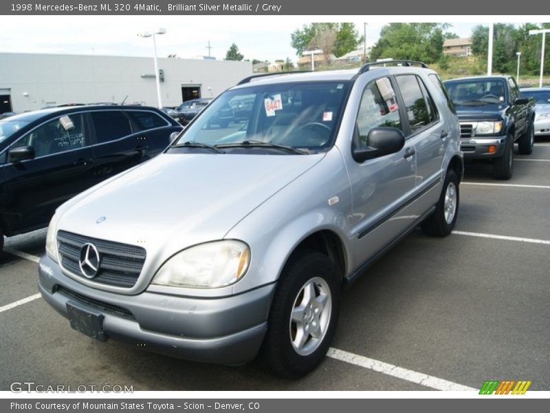 Brilliant Silver Metallic / Grey 1998 Mercedes-Benz ML 320 4Matic