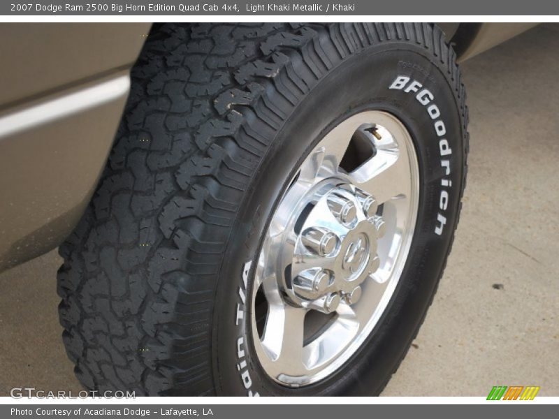 Light Khaki Metallic / Khaki 2007 Dodge Ram 2500 Big Horn Edition Quad Cab 4x4