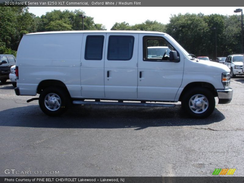 Oxford White / Medium Flint 2010 Ford E Series Van E250 XLT Commericial