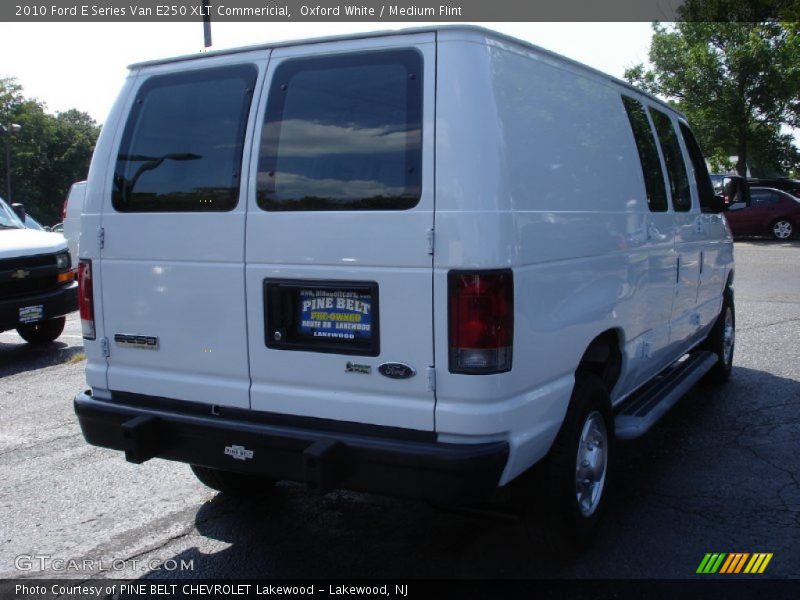 Oxford White / Medium Flint 2010 Ford E Series Van E250 XLT Commericial