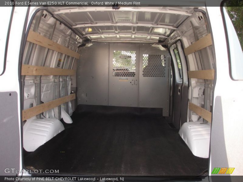 Oxford White / Medium Flint 2010 Ford E Series Van E250 XLT Commericial