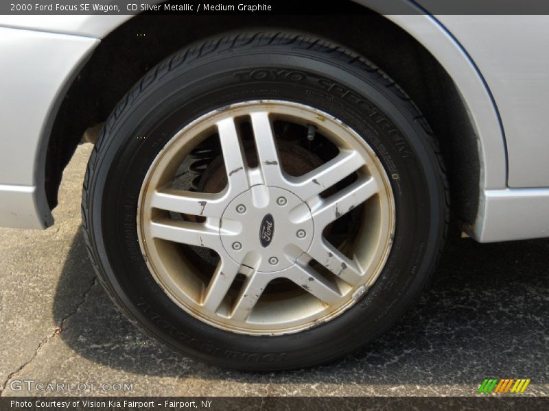 CD Silver Metallic / Medium Graphite 2000 Ford Focus SE Wagon