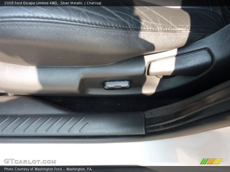Silver Metallic / Charcoal 2008 Ford Escape Limited 4WD