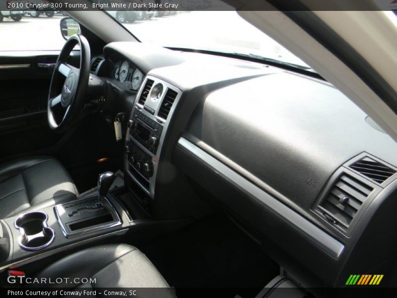 Bright White / Dark Slate Gray 2010 Chrysler 300 Touring
