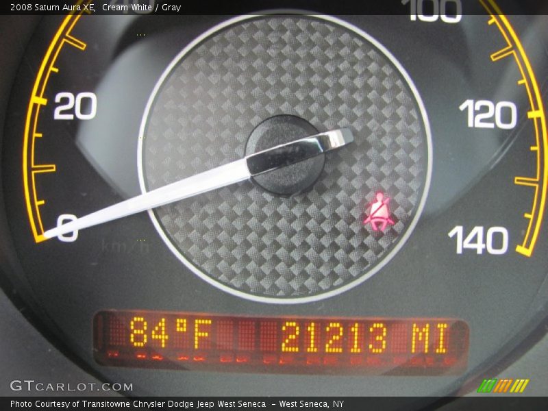 Cream White / Gray 2008 Saturn Aura XE