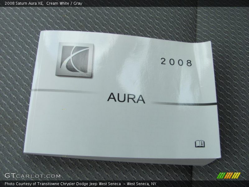 Cream White / Gray 2008 Saturn Aura XE