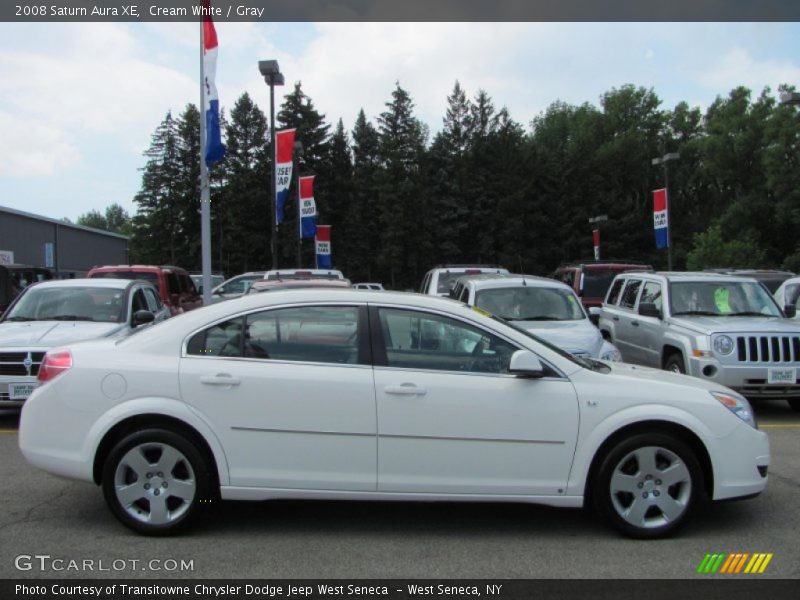 Cream White / Gray 2008 Saturn Aura XE