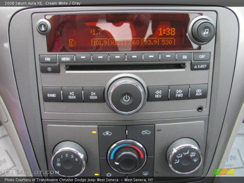 Cream White / Gray 2008 Saturn Aura XE