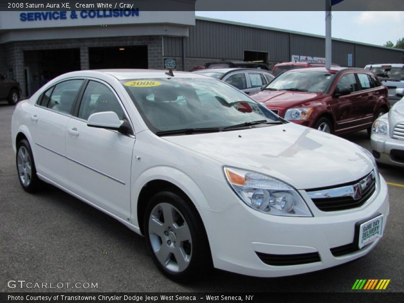 Cream White / Gray 2008 Saturn Aura XE