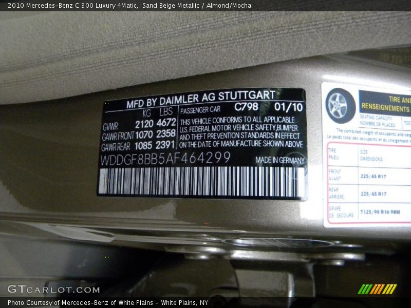 Sand Beige Metallic / Almond/Mocha 2010 Mercedes-Benz C 300 Luxury 4Matic