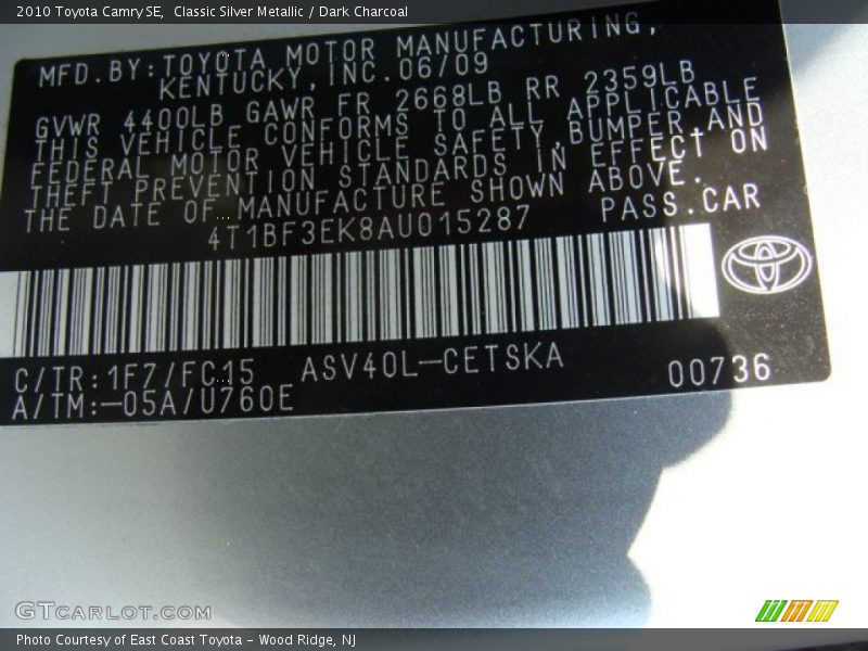 Classic Silver Metallic / Dark Charcoal 2010 Toyota Camry SE